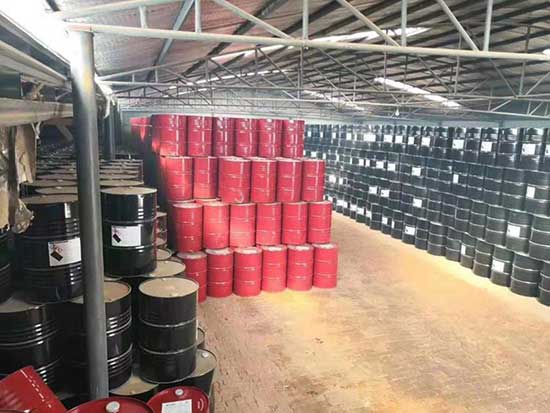 除鹽水箱內壁防腐 聚脲材料